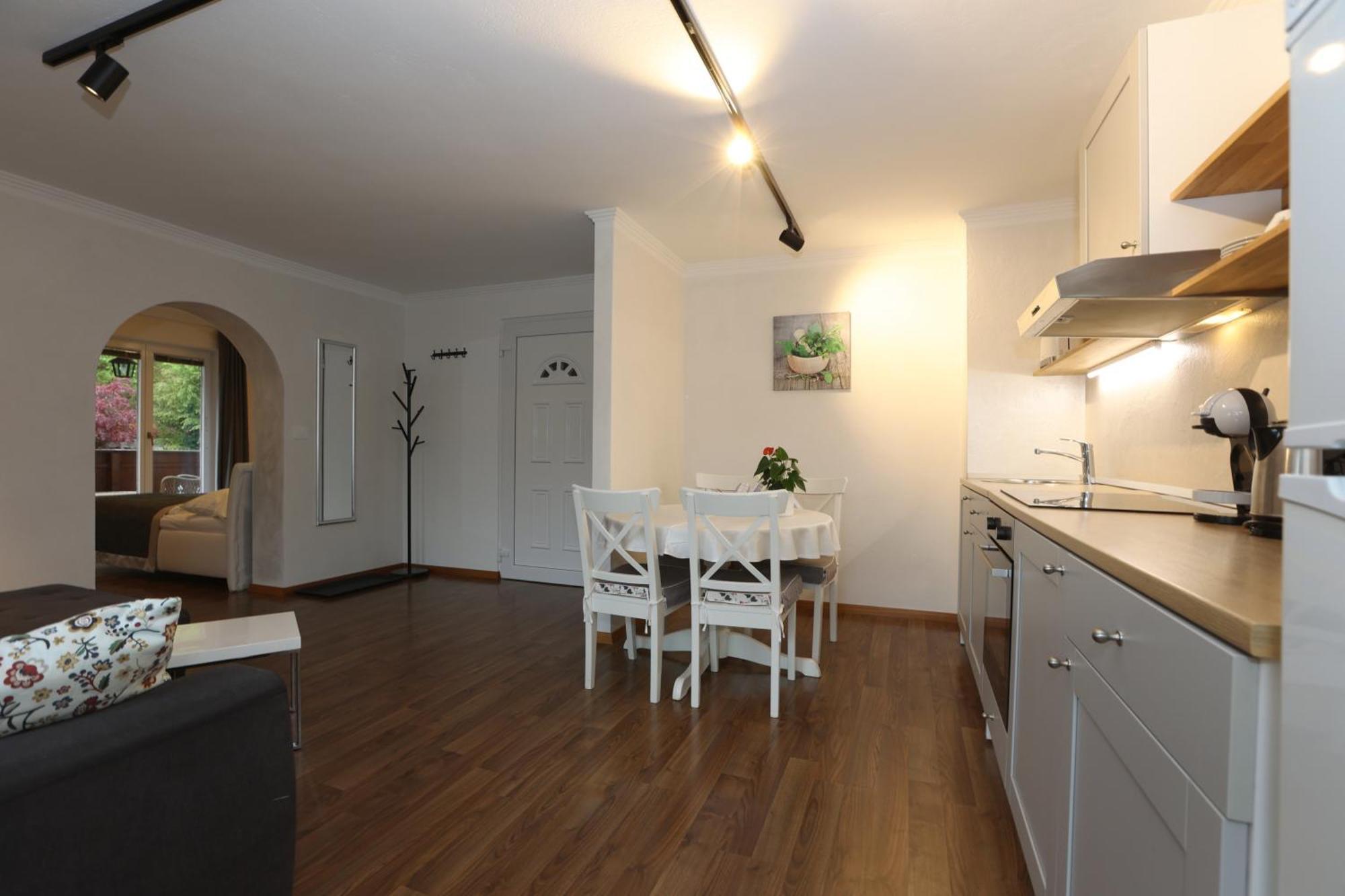 Edelweiss Rooms&app 3*